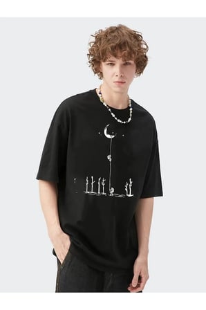 Uzay Temalı Tasarım Tshirt