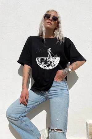 Uzay Temalı Tasarım Tshirt