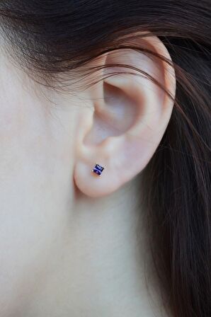 Mor Taşlı Zirkon Tektaş Küpe 3 mm
