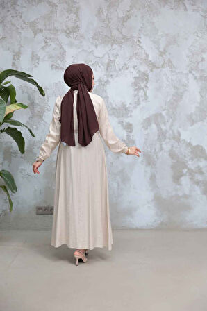 Düğmeli Bej Tesettür Elbise 17131BEJ