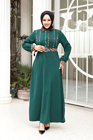 Leopar Detaylı Zümrüt Yeşili Tesettür Elbise 10246ZY