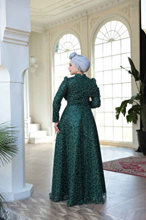 - Boncuk İşlemeli Zümrüt Yeşili Tesettür Abiye Elbise 51292ZY