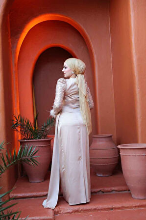 Boncuk İşlemeli Bej Tesettür Abiye Elbise 52151BEJ