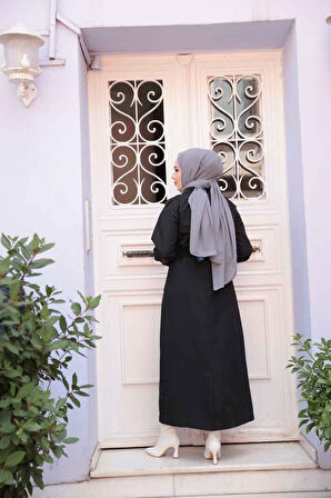 Tokalı Kemerli Siyah Tesettür Trençkot 26413S