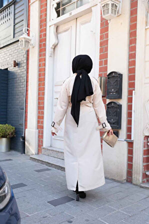 Tokalı Kemerli Bej Tesettür Trençkot 26413BEJ