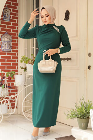 Boncuk Detaylı Zümrüt Yeşili Tesettür Abiye Elbise 30014ZY