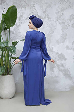Kuyruk Detaylı Lacivert Tesettür Abiye Elbise 48491L