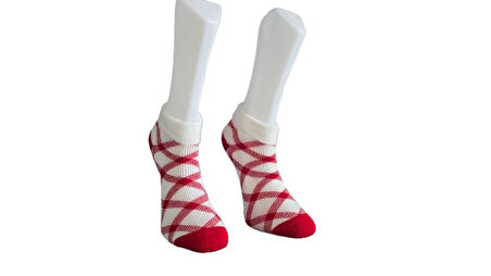 BAYAN YENİ YIL KIVRIK ÇORAP