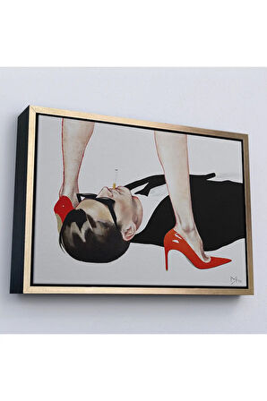 Ahşap Çerçeveli Uzun Bacaklı Kadının Altındaki Adam Tablosu-7199
