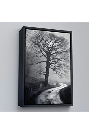 Ahşap Çerçeveli Karanlıktaki Gizemli Ağaç Tablosu-7522