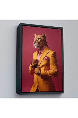 Ahşap Çerçeveli İnsan Kıyafetli Zarif Panter Tablosu-7793
