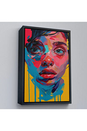 Ahşap Çerçeveli Yağlıboya Görünümlü Sevimli Kız Tablosu-7804