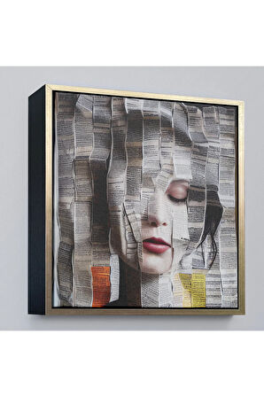 Ahşap Çerçeveli Gazete Ve Dergilerden Kadın Tablosu-8365