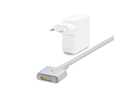 Laptop Adaptörü (60W, 16.5V, 3.65A, T Tip, HD8830)