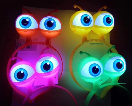 Led Işıklı Uzaylı Göz Taç (1Adet, 18x12 cm, 3 Farklı Fonksiyon)