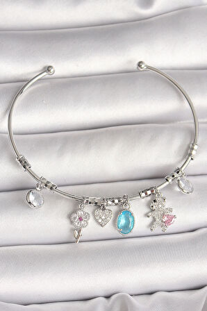 Pirinç Gümüş Renk Sallantı Zirkon Taşlı Ayıcık Figür Çiçek Detay Charm Kadın Bileklik