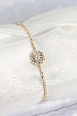 Pirinç Zirkon Taşlı Kare Model Gold Renk Kadın Bilekilk