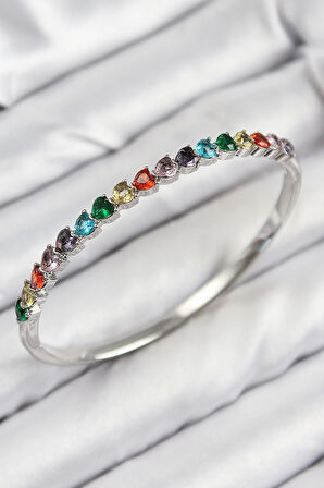 Pirinç Renkli Zirkon Taşlı Kalp Model Gümüş Renk Kadın Kelepçe