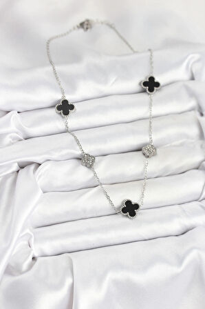 316L Çelik Zincir Gümüş Renk Siyah ve Zirkon Taşlı Yonca Kadın Kolye