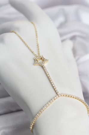 Gold Renk Pirinç Zirkon Taşlı Yıldız Model Şahmeran