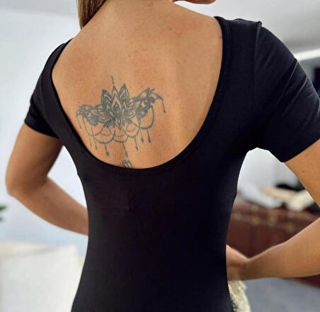 TUA MODA Kadın Kısa Kollu Sırt Dekolte Detay önü çift Yırtmaçlı Viskon Elbise