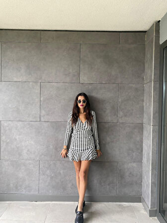 TUA MODA Kadın Uzun Kollu Kruvaze Yaka Kazayağı Mikro Mini Boy Elbise