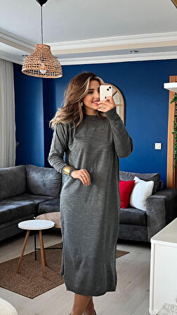 TUA MODA Kadın Uzun Kollu Bisiklet Yaka Yırtmaç Detay Triko Midi Boy Elbise