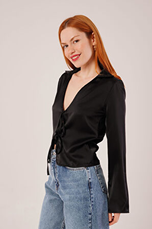 TUA MODA Önden Bağlama Detaylı Saten Siyah Bluz