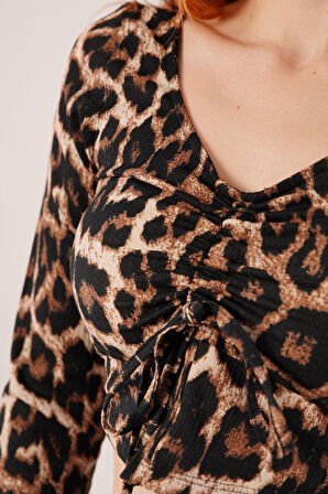 TUA MODA Leopar Desen Önü Büzgülü Basic Bluz