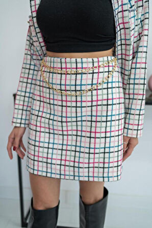 TUA MODA Beyaz Önü Açık Ceket Ve Eteği Zincirli Takım