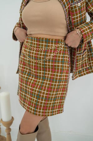 TUA MODA Kahverengi Önü Açık Ceket Ve Eteği Zincirli Takım
