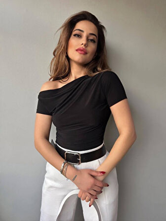 TUA MODA Kadın Sandy Kumaş Düşük Omuz Bluz