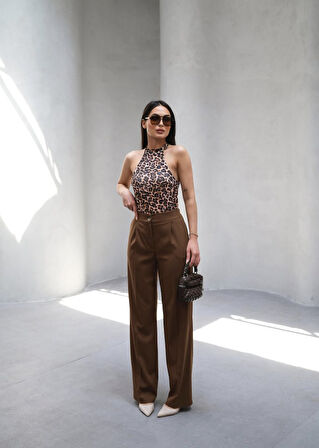 TUA MODA Arkasi Lasti̇kli̇ Pi̇leli̇ Dökümlü Wide Leg Pantolon