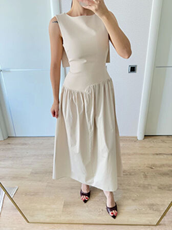 TUA MODA Arkası Kanatlı Uzun Elbise- Bej