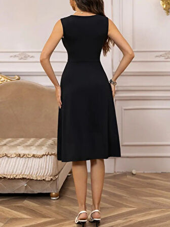 TUA MODA Kadın Askılı V Yakalı önde çapraz Detaylı Janjan Krep Elbise