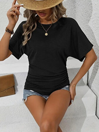 TUA MODA Kadın Kısa Kollu Bisiklet Yaka Yanları Büzgü Detay Yarasa Kol Viskon Bluz