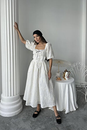 TUA MODA Ekru Dantel Detaylı Brode Elbise
