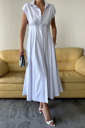 TUA MODA KOLSUZ VATKALI ÖNDEN DÜĞMELİ  BEL PENS DETAYLI POPLİN ELBİSE - Beyaz