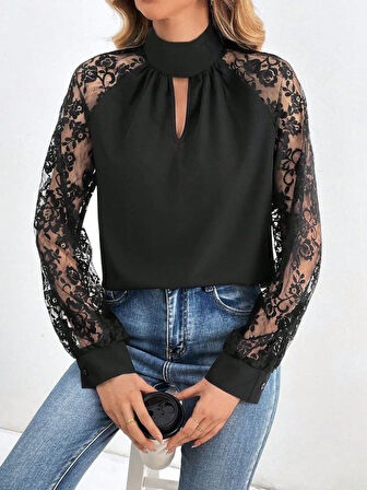 TUA MODA Kadın Uzun Kollu Göğüs Pencere Detay Yaka Boğazlı Kolları Tüllü Sandy Bluz