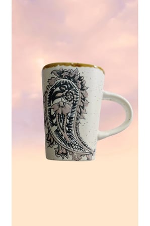 Meloria Seramik Kabartma Desenli Kaşıklı Kupa 280 ml - Pembe