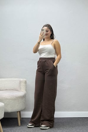 Kadın 3 İplik Şardonsuz Bol Paça Model Eşofman Altı Kahve