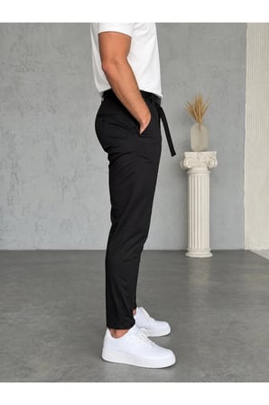 Erkek Siyah Jogger Pantolon Regular Fit Düz Paça Cepli Günlük Rahat Kesim