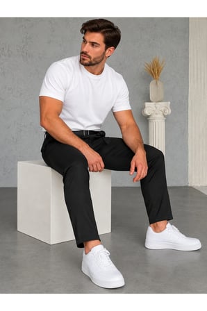 Erkek Siyah Jogger Pantolon Regular Fit Düz Paça Cepli Günlük Rahat Kesim