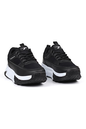 Kadın Kalın Tabanlı Siyah Sneaker Spor Ayakkabı – Rahat, Şık ve Günlük Kullanıma Uygun