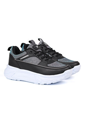 Kadın Kalın Tabanlı Siyah Gümüş Parlak Sneaker Spor Ayakkabı – Rahat, Şık ve Günlük Kullanıma Uygun