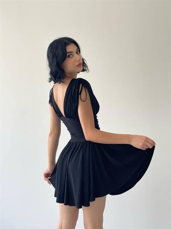 Berlin Siyah Kol Bağlamalı Elbise 