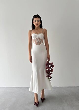 Romantica Dantel Detay Elbise