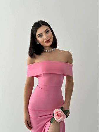 Madonna Yaka Uzun Elbise