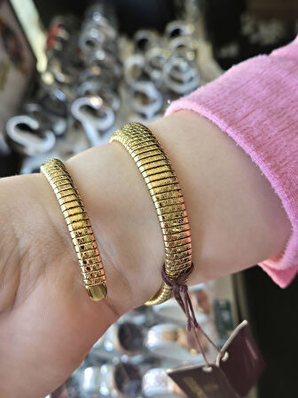 D1147.120SS ESSENCE KADIN KOL SAATİ ORJİNAL 2 YIL GARANTİLİ ŞIK VE ESTETİĞİN BİRLEŞTİĞİ ÜRÜN SU GEÇİRMEZ