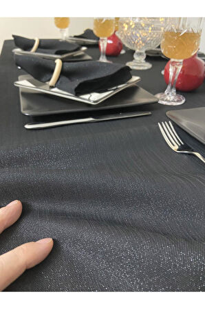 Keten Görünümlü Simli Begonvil Masa Örtüsü Siyah